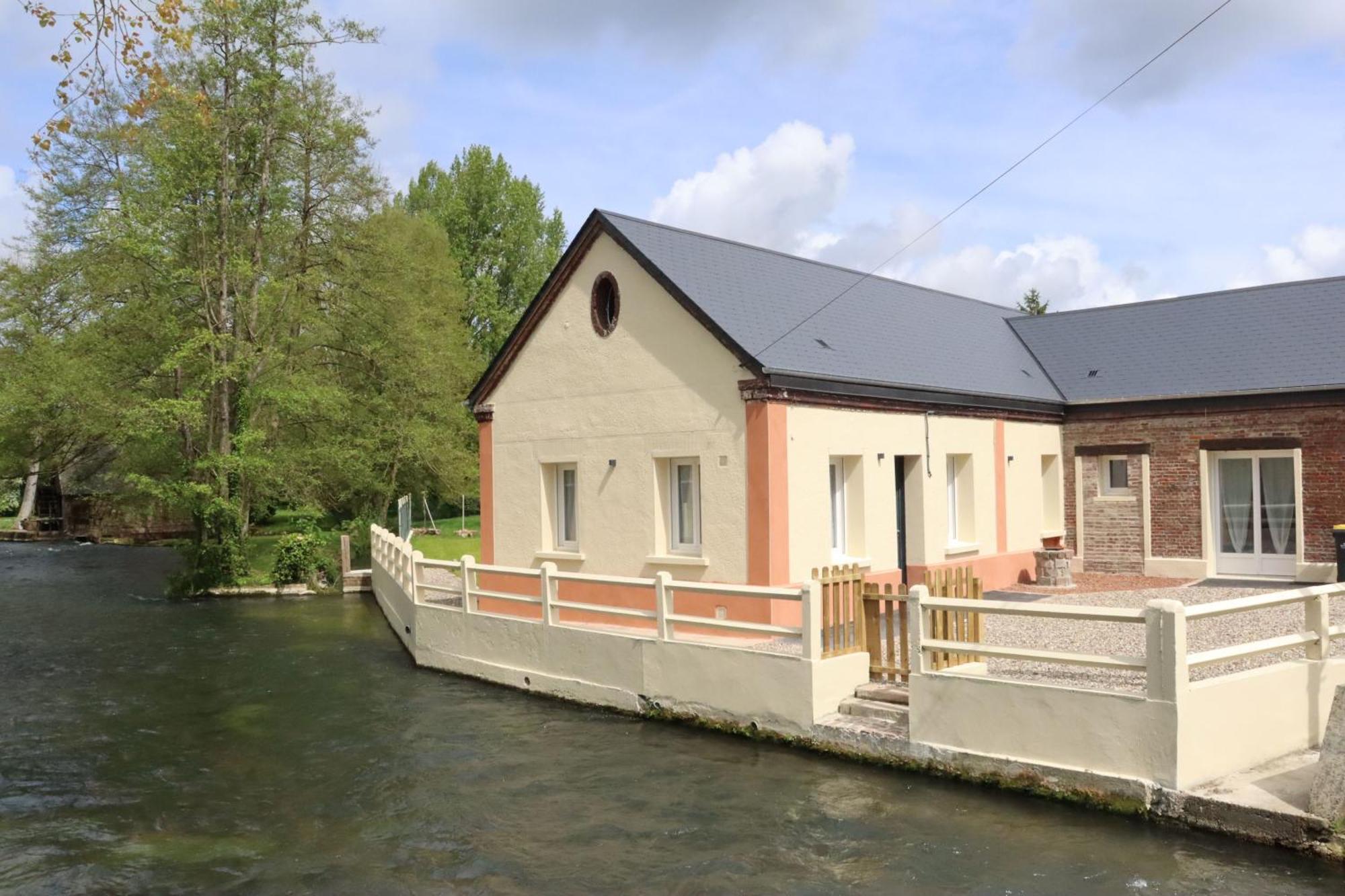 Villa Au Clair Matin Sur L'Yeres à Sept-Meules Extérieur photo