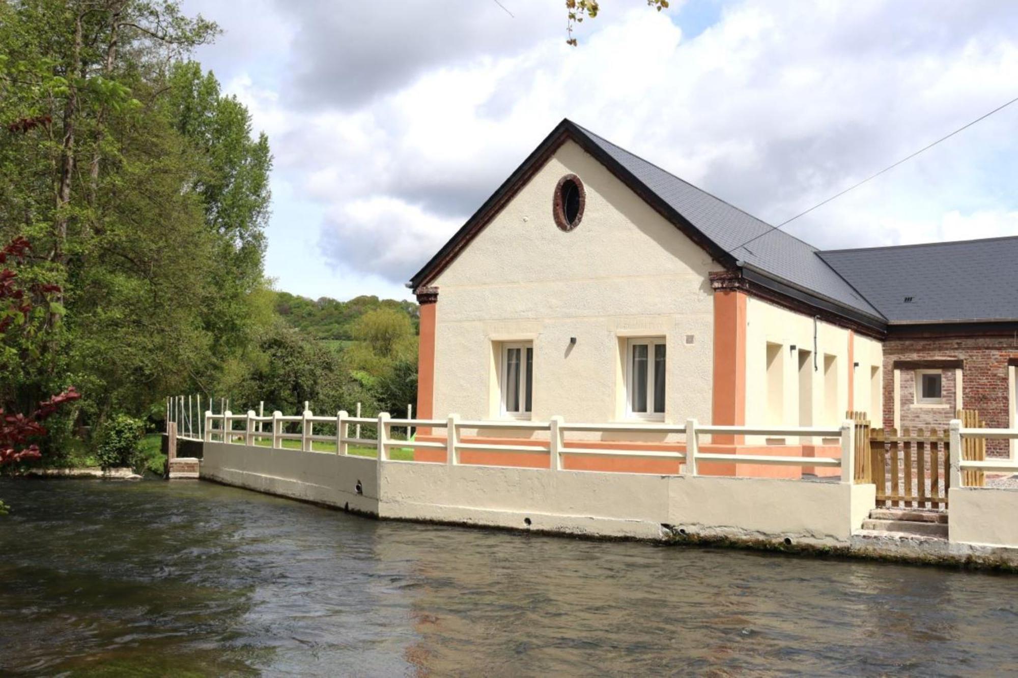 Villa Au Clair Matin Sur L'Yeres à Sept-Meules Extérieur photo